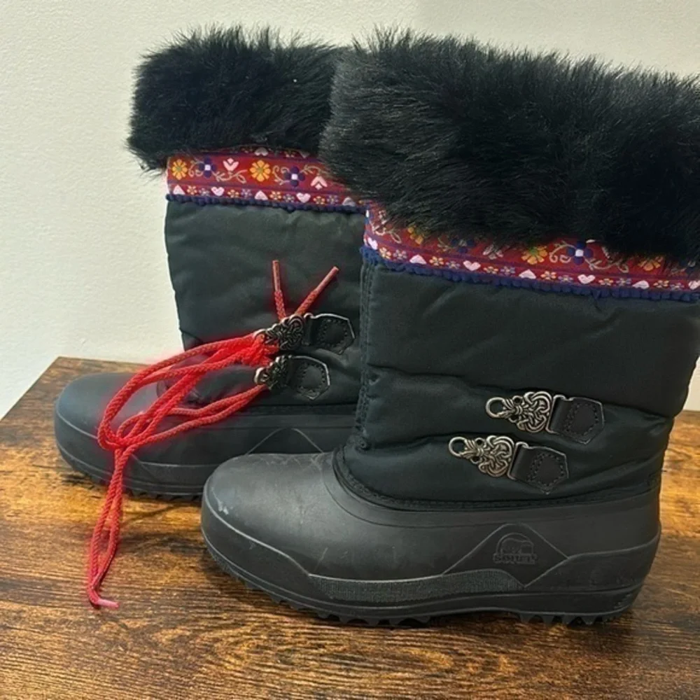 SOREL BLACK WINTER BOOTS YOUTH BIG GIRLS SIZE 5 FLORAL BOHO LINED NWT